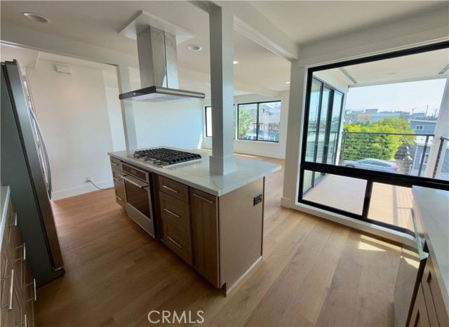 Photo - 232 Fairview St