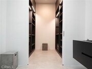 Photo - 838 Kings Rd Unit PH3