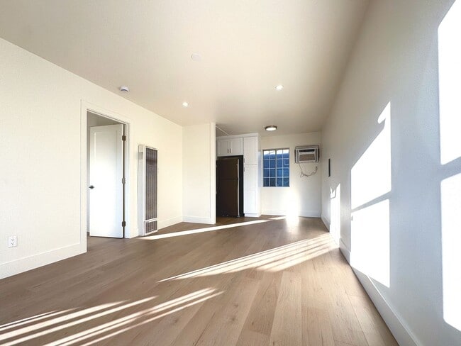 Photo - Residential Apartment near Downtown Fullerton Unit E