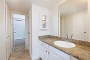 Photo - Queen's Surf Condos