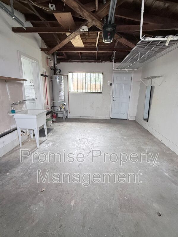 Photo - 1601 Walton St