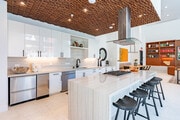 Club Room - Clarendon Apartments