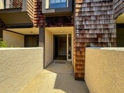 Photo - Luxurious Coastal Living: Fully Remodeled 3-Bed, 3.5-Bath with Ocean Views in Sea Point