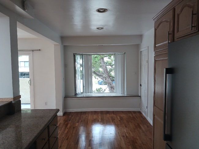 Photo - 1025 Idaho Ave Unit 1