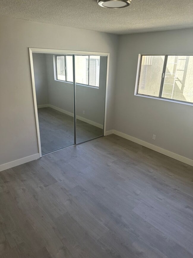 Photo - v3745 Unit 08
