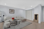 Photo - 14319 Addison St