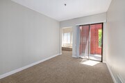 1BR, 1BA - 786SF - Bedroom - 600 Front Apartments