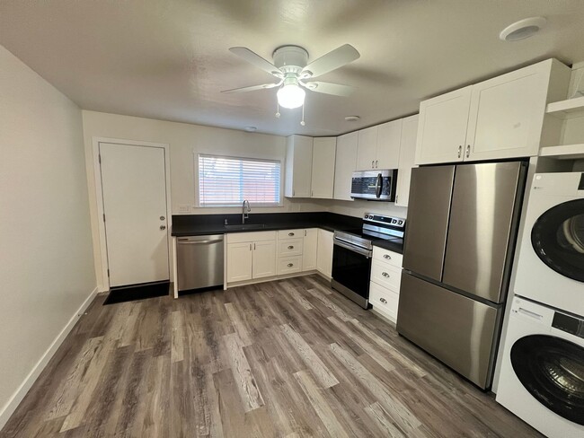 Photo - 8320-8322 Fresno Avenue Unit 8320