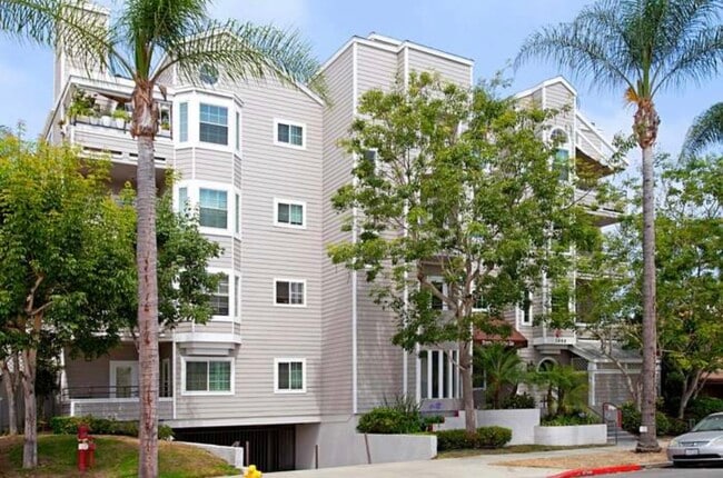Building Photo - 3666 3rd Ave Unit 3666 3rd Ave