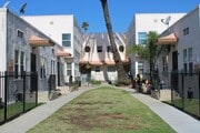 Photo - 1933 Carmona Ave Apartments