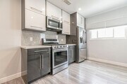 Photo - 1527 N Screenland Dr