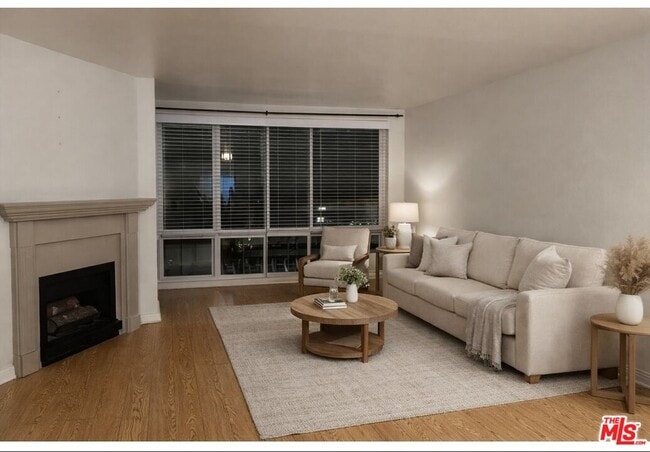 Photo - 12830 Burbank Blvd Unit 107