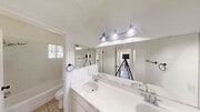 Photo - Beautiful 4 Bedroom Family Home