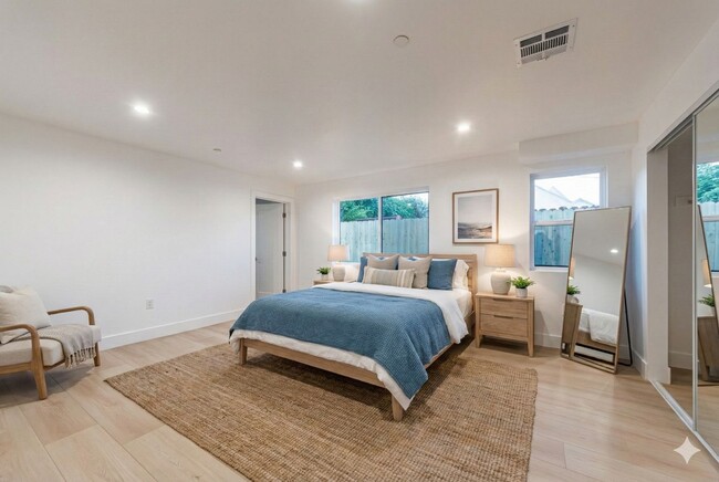 Photo - 1656 S Hayworth Ave Unit 1658 Hayworth Ave.