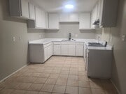 Photo - 1079 Patterson Ave Unit A