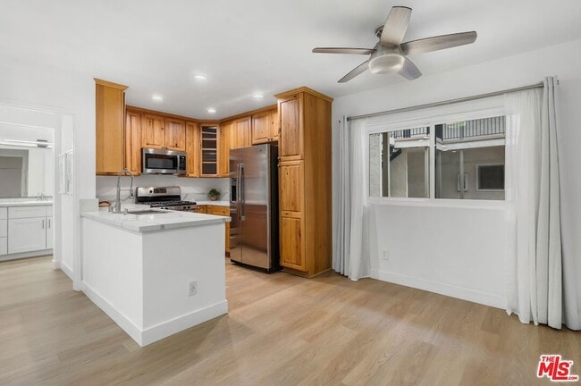 Photo - 9005 Cynthia St Unit 116