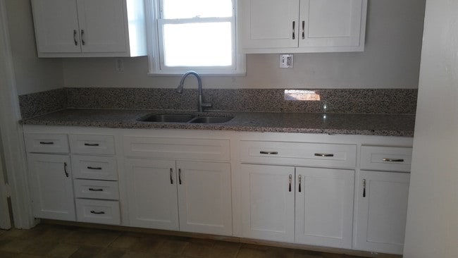 Kitchen - 1941 Butler Ave