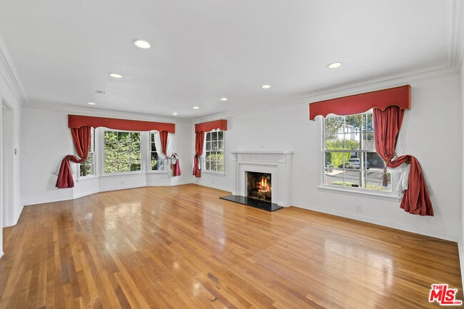 Photo - 11959 Foxboro Dr
