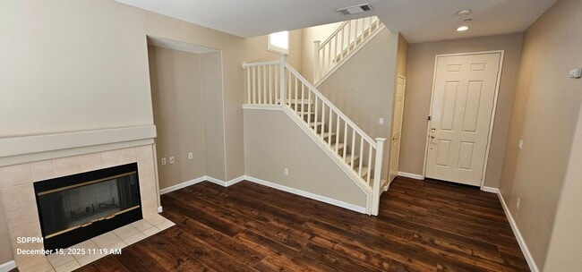 Photo - 4S RANCH / SAN DIEGO - Nice 3 Bedroom / 2.5 Bath House AVAILABLE NOW!!