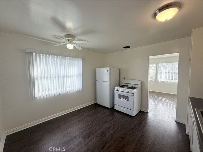 Photo - 24638 Eshelman Ave