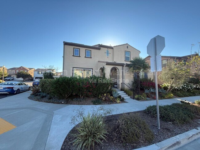 Photo - 431 Limoneira Ln