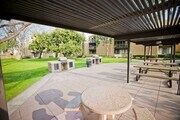 Photo - Oak Park Apartments