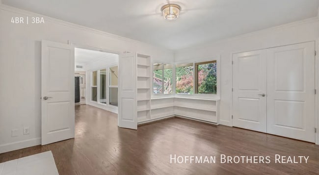 Photo - 1222 Daniels Dr