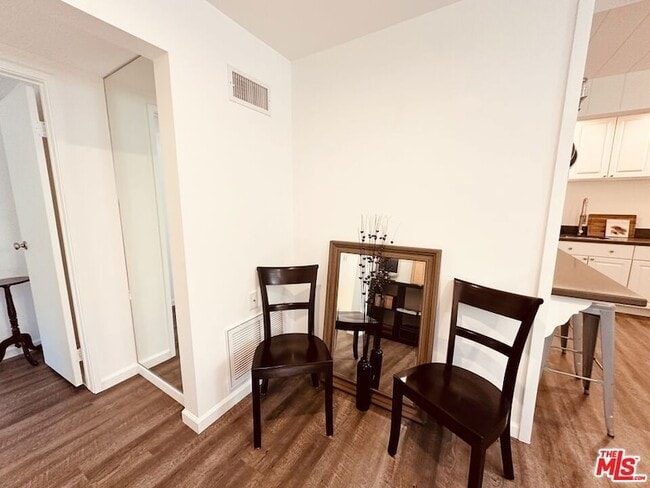 Photo - 2039 Tuna Canyon Rd