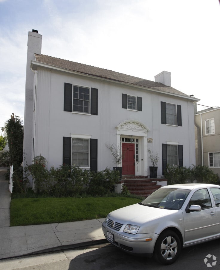 Photo - 112 N Edgemont St