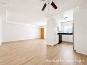 Photo - 632 Manchester Dr Unit 4