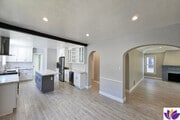 Photo - 1152 S Hayworth Ave Townhome