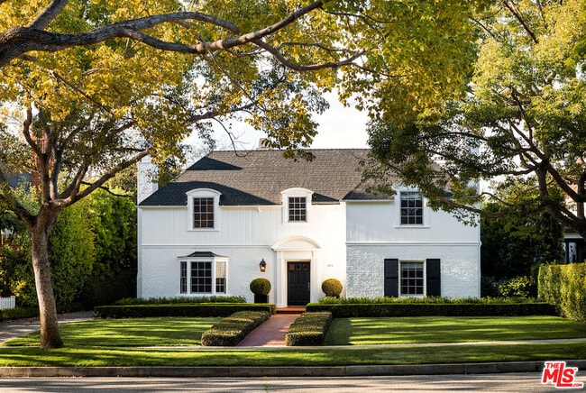 Photo - 615 Trenton Dr House
