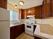Photo - 1536 S Maple St Unit #3