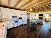 Photo - 4 bedrooms, 2 kitchens, 2.5 bathrooms, lau...