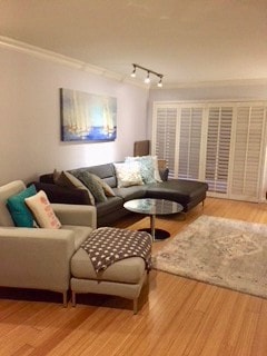 Photo - 1154 S Barrington Ave Unit 104