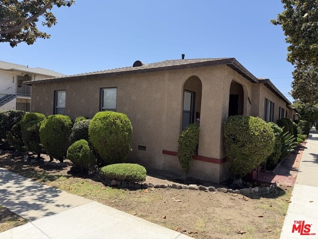 Photo - 3901 Sawtelle Blvd