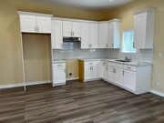 Photo - Renovated studio ADU in an excellent area ... House
