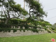 Photo - 7012 Birdview Ave