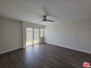 Photo - 2638 S Barrington Ave Unit 203
