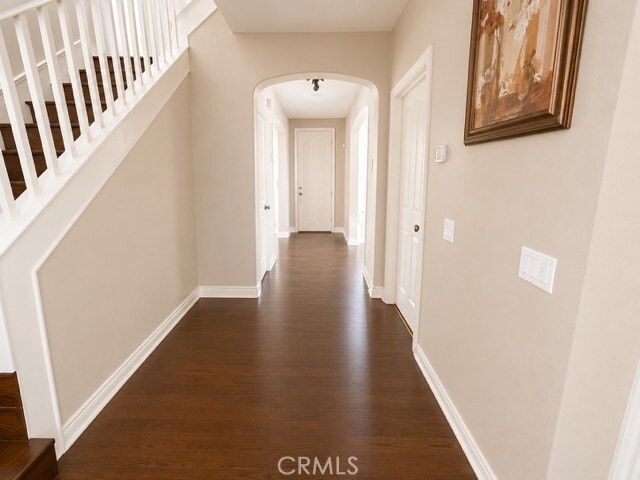 Photo - 761 Clark Way
