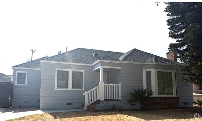 Building Photo - 221 N 18th St Rental