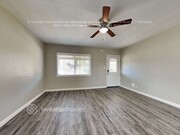 Photo - 1911 W 96th St House