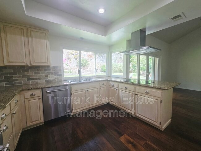 Photo - 3933 Karen Lynn Dr