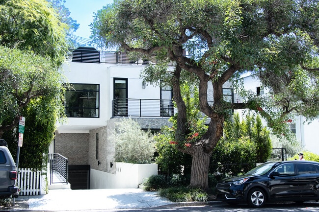 Photo - 634 Huntley Dr Townhome