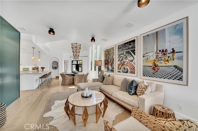 Photo - 412 Acacia Ave