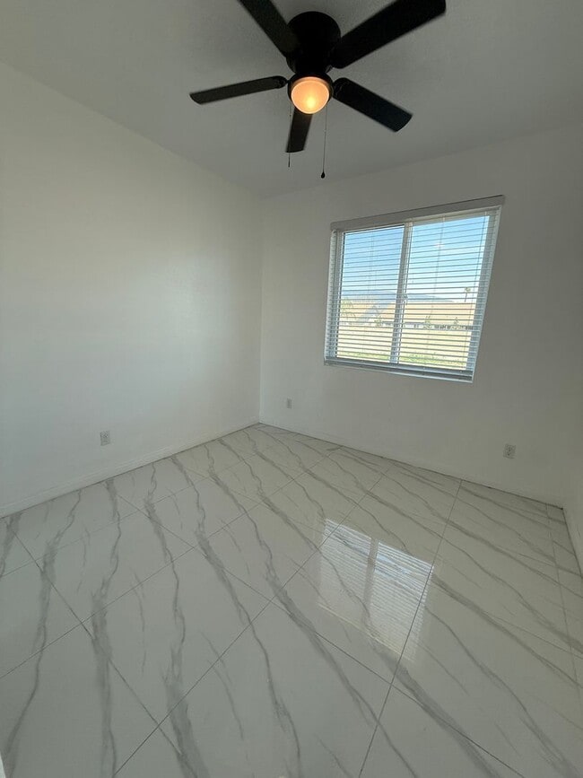 Photo - Arrow Apartments