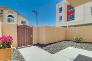 Photo - 2 Bed, 1.5 Bath Stunning, Gated Tri-Level ... Townhome