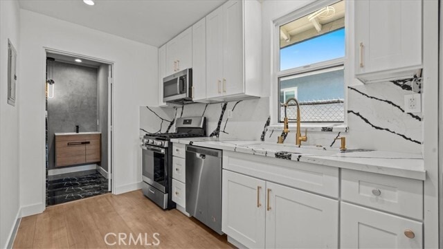 Photo - 4731 W El Segundo Blvd