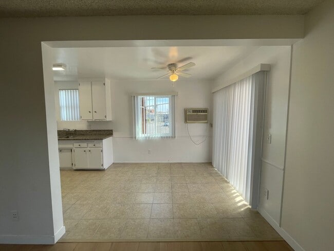 Photo - 19401 Haynes St Unit 10