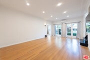 Photo - 1010 S Point View St